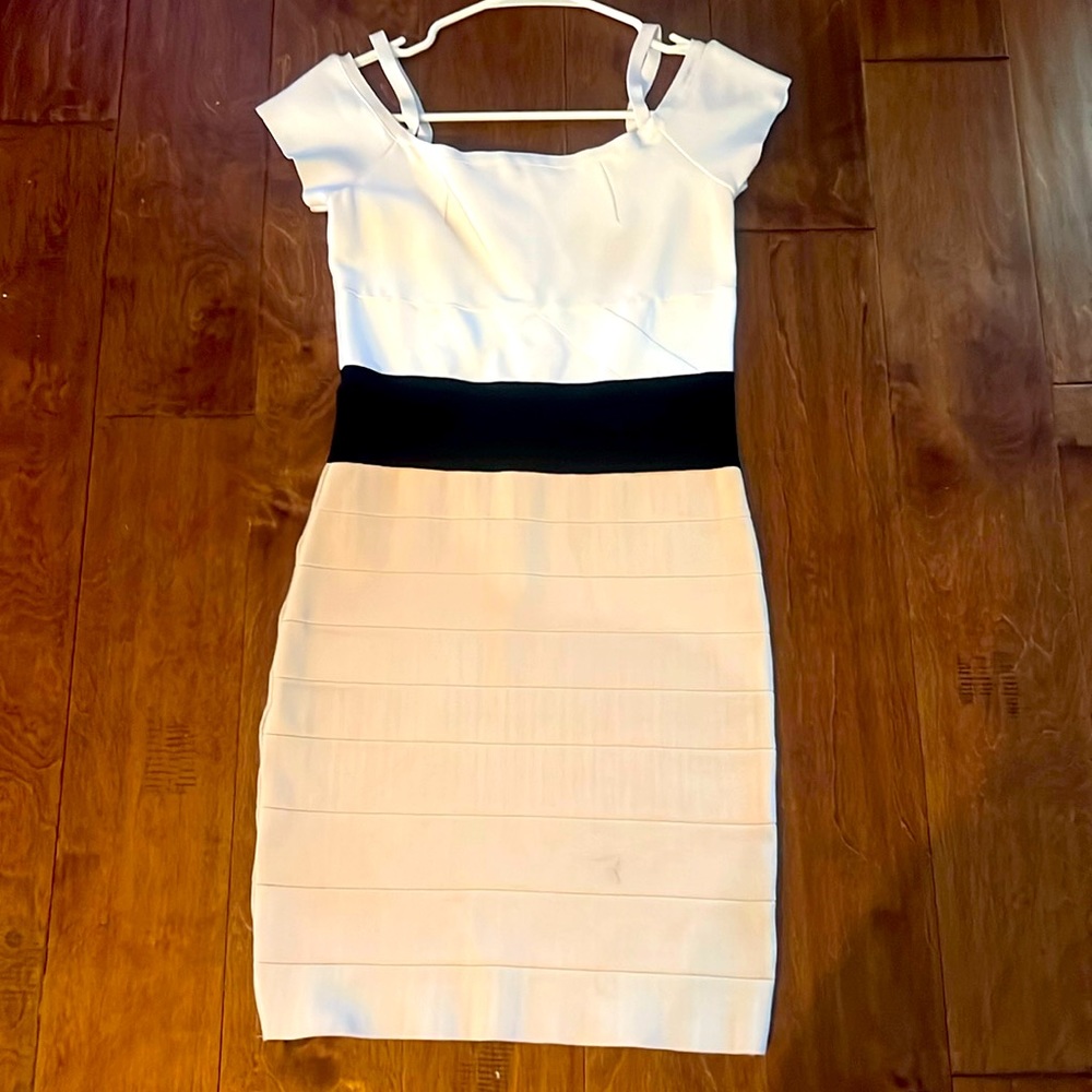 Bebe bodycon dress. Small. Cap sleeves with spaghetti straps.